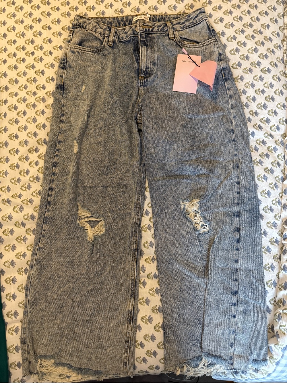 Avec Les Filles High-Rise Distressed Wide-Leg Jeans - Light Acid Wash
